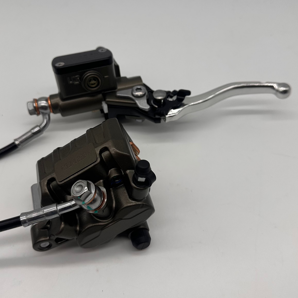 Surge Racing Hinterbremse | UltraBee Bremsniveau